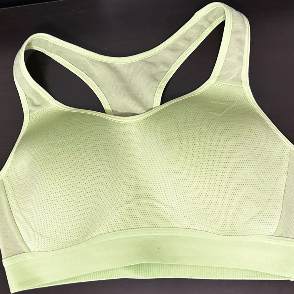 Gym shark medium sports bra padded